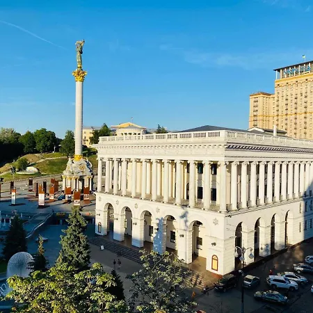 Апартаменти Amazing View Of Independence Square Київ